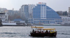 Правительство Севастополя через суд добивается сноса незаконных строений на мысе Хрустальном площадью 2,9 тыс кв м