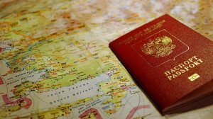 Захарова: Россия ведет переговоры с 24 странами об отмене виз