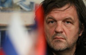 Эмир Кустурица считает, что Россия должна защитить русских на Украине