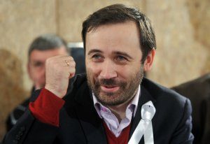 1458157077_23_ixm1earscb-5331829