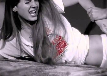 На видео засняли как насильник отпустил свою жертву, потому что обознался