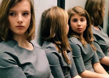 Попытка посчитать девочек на фотографии взорвала интернет