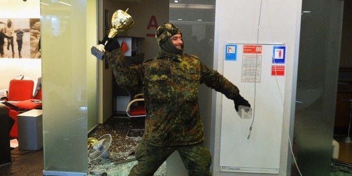 486937_1456149345-1206132