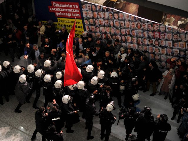 488057_1457187134-6957434