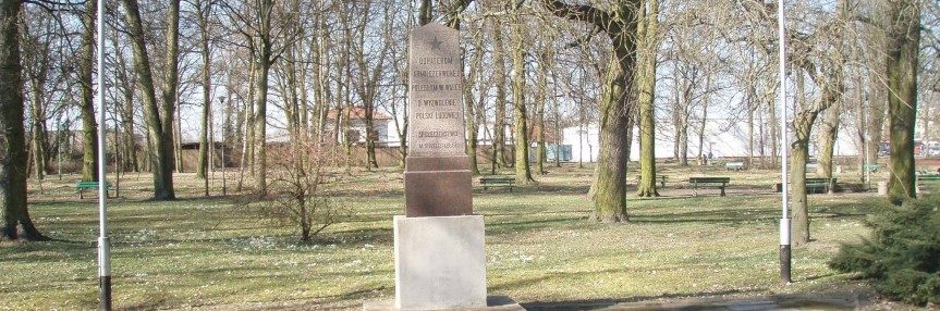 489768_1458753796-2950293