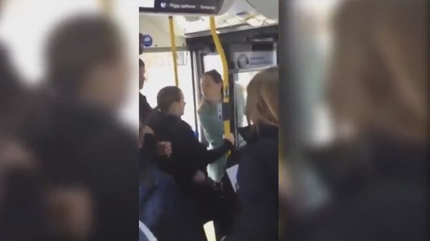 183904_w625_h351_f-2575299