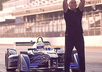 184553_w350_h250_f-4056403